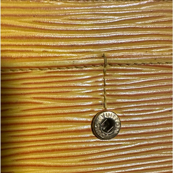 LOUIS VUITTON YELLOW EPI PORTE FEUILLE SARAH LONG WALLET NO BOX - Picture 5 of 17